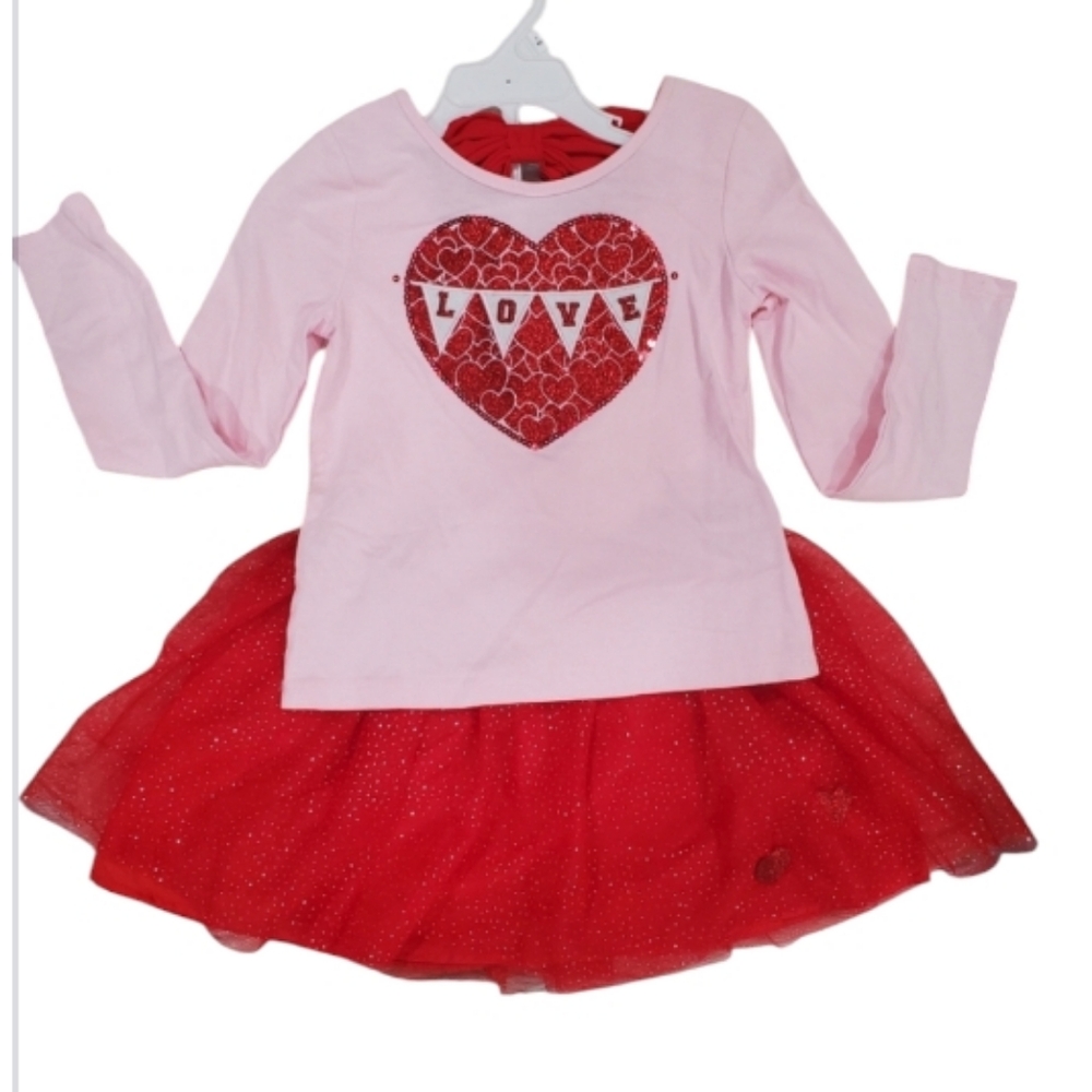 Jillian's closet girls valentine 2 piece tutu  skirt & bow detail top set